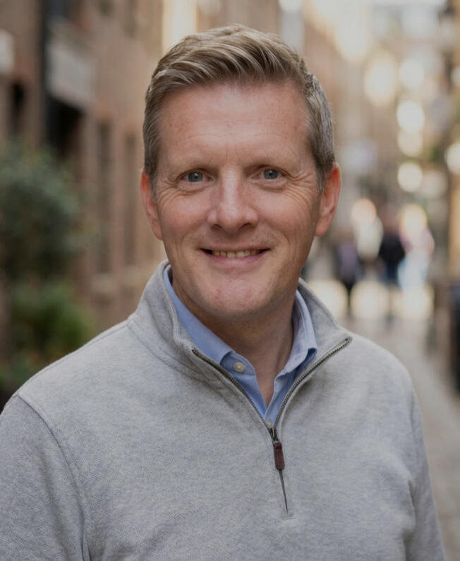 Debbie Harvie BSc (Hons), MTh, MICA, FIoL